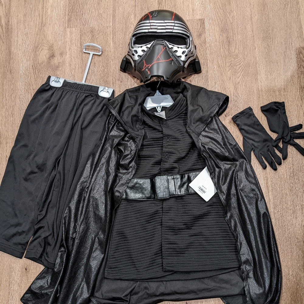 Kylo Ren Costume NWT Disney Store Official 3T